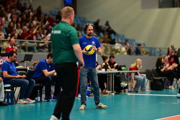 Volleyball I Women I Season 2025 2026 I Bundesliga I Main Round I ETV Hamburger Volksbank Volleys VC Wiesbaden I 14 03 2026 Frank, Benedikt VC Wiesbaden Hamburg CU Arena Hamburg Germany Copyright: xLobeca FelixxSchlikisx