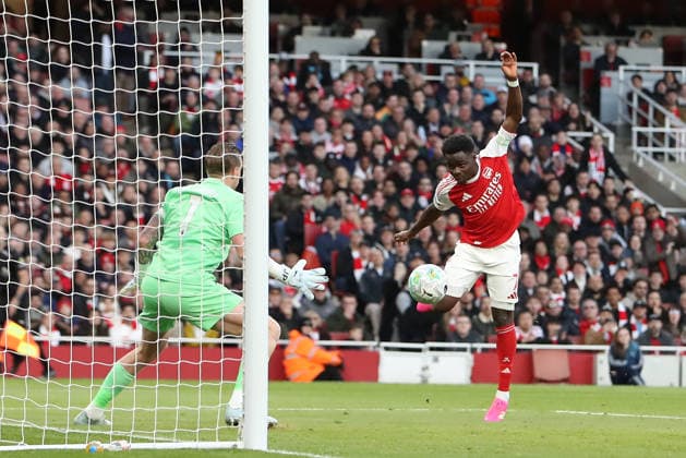 14th March 2026; Emirates Stadium, London, England; Premier League Football, Arsenal versus Everton; Bukayo Saka of Arsenal direct a header at goal which is tipped wide by goalkeeper Jordan Pickford of Everton  KatiexChan Content restricted for UK based newspaper