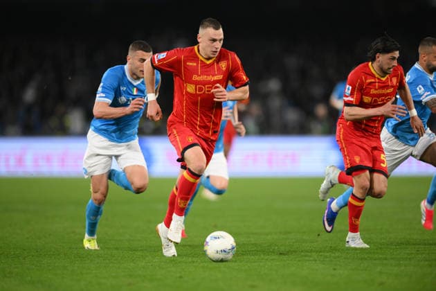 14th March 2026, Stadio Diego Armando Maradona, Naples, Italy; Serie A Football; Napoli versus Lecce; Nikola Stulic of US Lecce under pressure from Alessandro Buongiorno of SSC Napoli  AllShotLive Content restricted for UK based newspaper