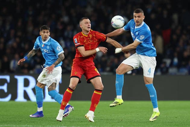 Nikola Stulic of US Lecce and Alessandro Buongiorno of SSC Napoli compete for the ball during the Serie A 2025 2026 football match between SSC Napoli and US Lecce at Diego Armando Maradona stadium in Naples (Italy), March 14th, 2026. CesarexPurini
