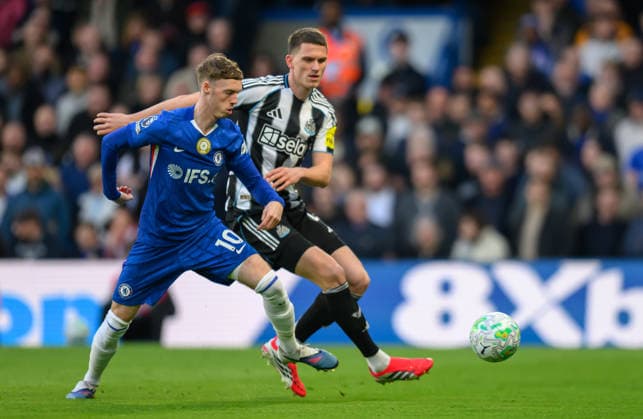 Chelsea v Newcastle United Premier League Cole Palmer of Chelsea in action against Newcastle United during the Premier League match at Stamford Bridge, London 14 03 2026 UK Newspapers OUT Copyright: xGraemexWilcocksonx FIL-23131-0052