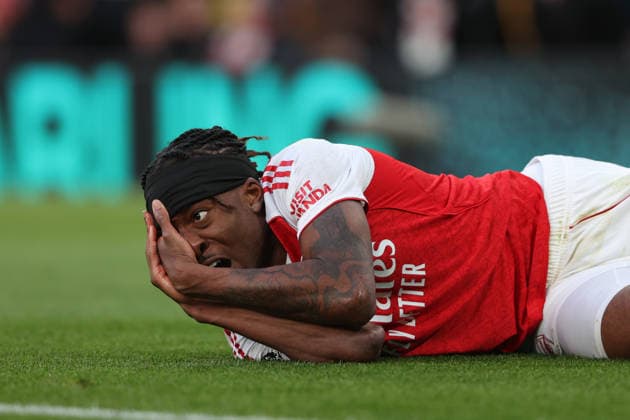 Arsenal gegen Everton 14. März 2026 London Arsenal gegen Everton Premier League Fußball Noni Madueke von Arsenal prüft, ob ihm ein Freistoß zugesprochen wurde Foto von Mark Leech London UK  Copyright: xMarkxLeechxOffside