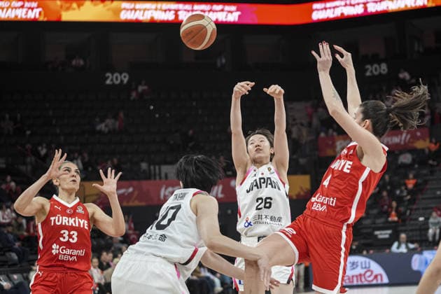 Turkiye v Japan - FIBA Women World Cup Qualifiers ISTANBUL, TURKIYE - MARCH 14: Turkiye’s Olcay Cakir (4) and Japan’s Kokoro Tanaka (26) in action during the FIBA Women’s World Cup Qualifiers Group C basketball match between Turkiye and Japan at the Turkcell Basketball Development Center in Istanbul, Turkiye, on March 14, 2026. Beyza Comert Anadolu Istanbul Turkey. Editorial use only. Please get in touch for any other usage.  Copyright: x2026xAnadoluxBeyzaxComertx