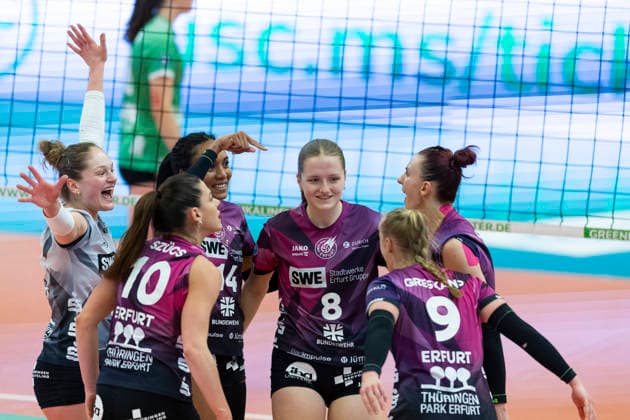 1 Volleyball Bundesliga Women USC Münster vs Schwarz Weiss Erfurt Münster 14 03 2026 Back row from left Lotte Goertz 4 Schwarz Weiss Erfurt , Alianza Darley 14 Schwarz Weiss Erfurt , Rosalie Tetzel 8 Schwarz Weiss Erfurt , Isabel KovaÄiÄ‡ 11 Schwarz Weiss Erfurt and front row from left Kinga Szücs 10 Schwarz Weiss Erfurt with Antonia Greskamp 9 Schwarz Weiss Erfurt 1 Volleyball Bundesliga Women USC Münster vs Schwarz Weiss Erfurt Sporthalle Berg Fidel 14 03 2026 Copyright: xBEAUTIFULxSPORTS Duehringx