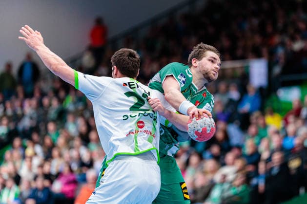 duel, f l Jona Schoch HSG Wetzlar, 22 , Ian Weber GWD Minden, 13 GER, GWD Minden vs HSG Wetzlar, Handball, 1 Bundesliga, 25 Matchday, Season 2025 2026, 14 03 2026 GER, GWD Minden vs HSG Wetzlar, Handball, 1 Bundesliga, 25 Matchday, Season 2025 2026, 14 03 2026 Minden Copyright: xEibner-Pressefoto JanxRollingerx EP_JSK