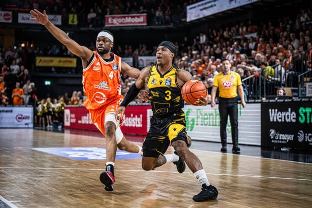 1 Basketball Bundesliga, easyCredit BBL, Season 2025 2026, Men, Main Round, 24 Matchday, 14 03 2026, RASTA Vechta MHP Riesen Ludwigsburg Stefan Smith 3 MHP Riesen Ludwigsburg in action Vechta RASTA Dome Lower Saxony Germany