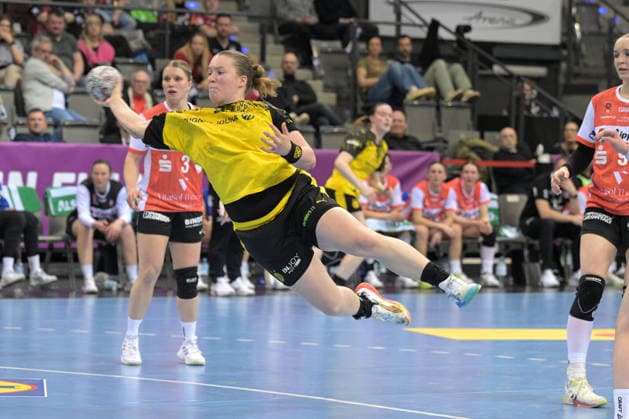 Lisa Antl BVB Borussia Dortmund Handball, 09 BVB Borussia Dortmund Handball vs HSG Blomberg Lippe, Handball, Women, DHB Pokal Haushahn Final 4, Semifinal, Season 2025 2026, 14 03 2026 BVB Borussia Dortmund Handball vs HSG Blomberg Lippe, Handball, Women, DHB Pokal Haushahn Final 4, Semifinal, Season 2025 2026, 14 03 2026 Stuttgart Copyright: xEibner-Pressefoto TobiasxBaurx EP_TBR