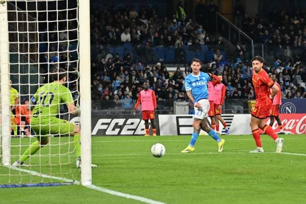 Foto IPP Felice De Martino Napoli 14 03 2026 Calcio Campionato serie A 2025-2026 Napoli - Lecce Nella foto: Gol di Matteo Politano Italy Photo Press World Copyright Napoli italy Italia ITALY  Copyright: xR4924_italyphotopressx