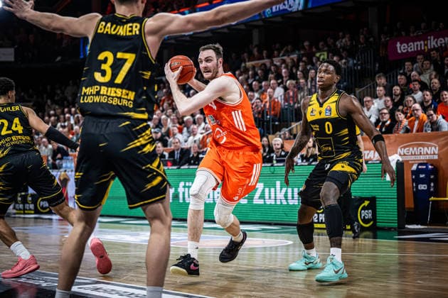 1 Basketball Bundesliga, easyCredit BBL, Season 2025 2026, Men, Main round, 24 Matchday, 14 03 2026, RASTA Vechta MHP Riesen Ludwigsburg Philipp Herkenhoff 14 RASTA Vechta in action Vechta RASTA Dome Lower Saxony Germany