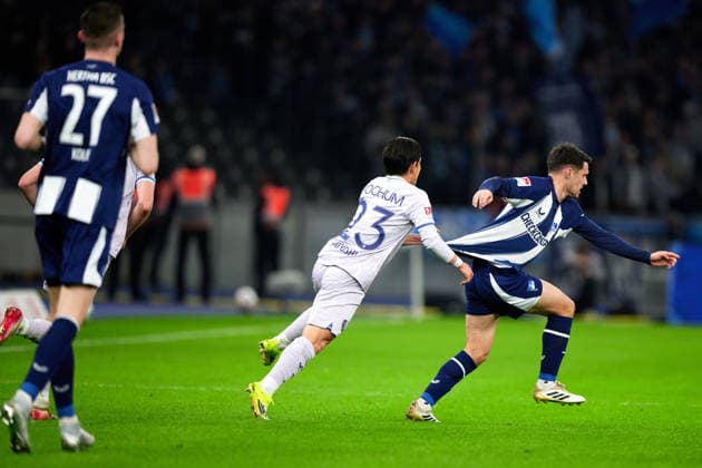 Koji Miyoshi VfL Bochum 1848, 23 , Josip Brekalo Hertha BSC, 07 , GER, Hertha BSC vs ,VfL Bochum 1848, 2 Bundesliga, Season 2025 2026, Matchday 26, 14 03 2026 DFL REGULATES PROHIBIT ANY USE OF PHOTOGRAPHS AS IMAGE SEQUENCES AND OR QUASI VIDEO GER, Hertha BSC vs ,VfL Bochum 1848, 2 Bundesliga, Season 2025 2026, Matchday 26, 14 03 2026 Berlin Copyright: xClaudiusxRauch,xEibner-Pressefotox xClaudiusxRauchx EP_CRH