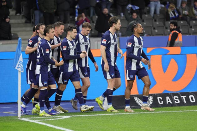 BERLIN, DEUTSCHLAND - MARCH 14: goal, celebration, cheering. Dawid Kownacki (Hertha, 9) celebrates with his teammates Michal Karbownik (Hertha, 33), MichaÃ«l Cuisance (Hertha, 10) and Jeremy Dudziak (Hertha, 28) after scoring the 1:0 goal, during the match in the 2. German Bundesliga: Hertha BSC - VfL Bochum at Olympiastadion on matchday 26 on March 14, 2026 in Berlin, Deutschland. DFB regulations prohibit any use of photographs as image sequences and or quasi video. Berlin Deutschland Copyright: xO.Franke,xSportblen.dex