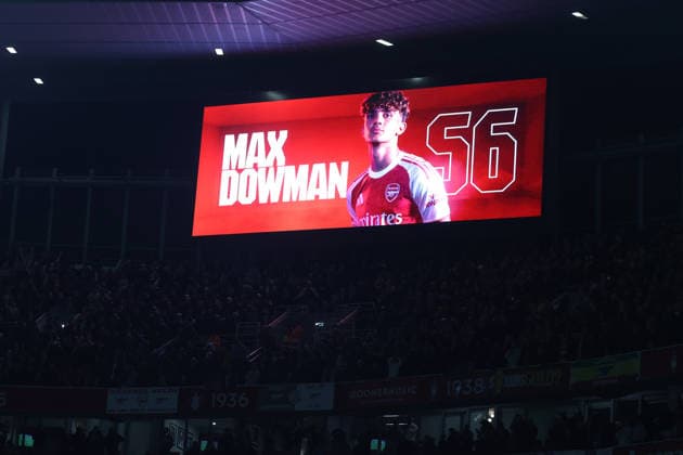Arsenal gegen Everton 14. März 2026 London Arsenal gegen Everton Premier League Fußball Arsenal-Torjäger Max Dowman wird auf der großen Leinwand im Emirates-Stadion namentlich vorgestellt Foto von Mark Leech London UK  Copyright: xMarkxLeechxOffside