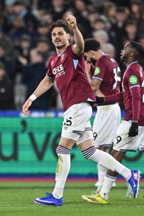 London Stadium Marc Guehi of Manchester City celebrates after scoring during the Premier League match between West Ham United and Manchester City at the London Stadium on March 14, 2026 in London, England. (Photo by Vince Mignott SPP) (Vince Mignott SPP) Copyright: xVincexMignott SPPx spp-en-ViMi-SSP_EPL_WHU-v-MANCY-_VM202017