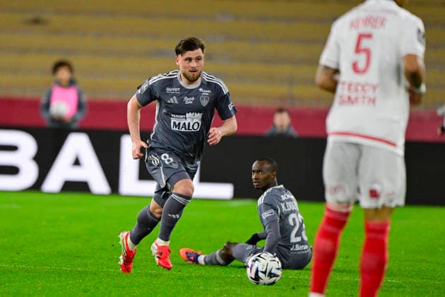 FOOTBALL : AS Monaco VS Stade Brestois 29 - Ligue 1 McDonald s - 14 03 2026 Hugo Magnetti (SB 29) - Ligue 1 McDonald™s match between AS Monaco and Stade Brestois 2029 on March 14, 2026 at the Louis II Stadium in Monaco. MonacoMonaco  Copyright: xWilliamxCannarellax