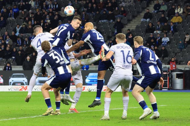 DEU, DFL, 2 FBL, Hertha BSC vs VfL Bochum, 14 03 2026, Berliner Olympiastadion, Berlin, DEU, DFL, 2 FBL, Hertha BSC vs VfL Bochum, pictured John Anthony Brooks Hertha BSC Berlin 25 , Niklas Kolbe Hertha BSC Berlin 27 , Marton Dardai Hertha BSC Berlin 31 , Julian Eitschberger Hertha BSC Berlin 2 , Erhan Masovic VfL Bochum 4 , CALLUM MARSHALL VfL Bochum 16 DFL regulations prohibit any use of Photographs as image sequences and or quasi video nordphotoxGmbHx xEngler nph00076