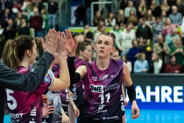 1 Volleyball Bundesliga Women USC Münster vs Schwarz Weiss Erfurt Münster 14 03 2026 MVP Silver Isabel KovaÄiÄ‡ 11 Schwarz Weiss Erfurt 1 Volleyball Bundesliga Women USC Münster vs Schwarz Weiss Erfurt Sporthalle Berg Fidel 14 03 2026 Copyright: xBEAUTIFULxSPORTS Duehringx