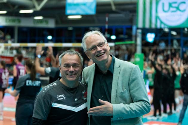 1 Volleyball Bundesliga Women USC Münster vs Schwarz Weiss Erfurt Münster 14 03 2026 Michael Panse President Schwarz Weiss Erfurt left and Jürgen Aigner President USC Münster right 1 Volleyball Bundesliga Women USC Münster vs Schwarz Weiss Erfurt Sporthalle Berg Fidel 14 03 2026 Copyright: xBEAUTIFULxSPORTS Duehringx