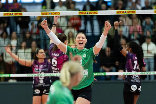 1 Volleyball Bundesliga Women USC Münster vs Schwarz Weiss Erfurt Münster 14 03 2026 Jubel, Esther Spöler 3 USC Münster 1 Volleyball Bundesliga Women USC Münster vs Schwarz Weiss Erfurt Sporthalle Berg Fidel 14 03 2026 Copyright: xBEAUTIFULxSPORTS Duehringx