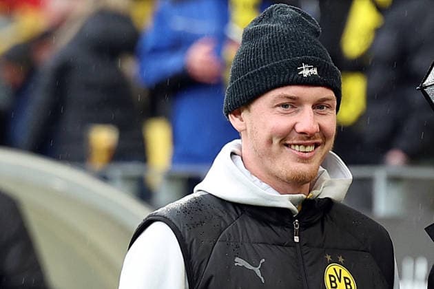 Football, Julian Brandt, 30th birthday on 2 May