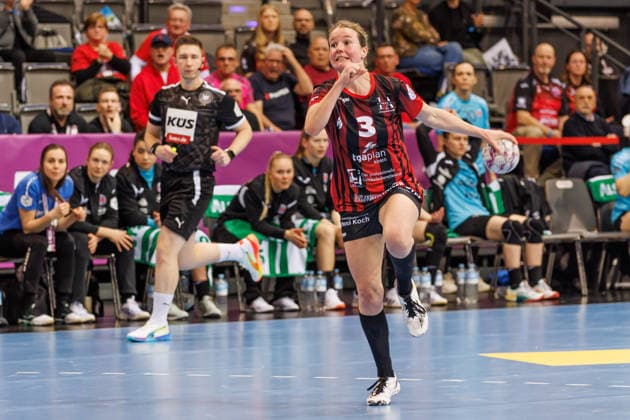 Amelie Berger Bensheim Auerbach, 3 Action, 14 03 2026, Stuttgart Germany , Handball Women, Final4 2026, Semifinal 1, Thüringer HC HSG Bensheim Auerbach xprx