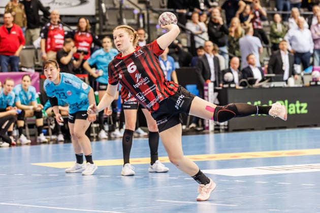 Nina Engel Bensheim Auerbach, 6 on seven-meter penalty, 14 03 2026, Stuttgart Germany , Handball Women, Final4 2026, Semifinal 1, Thüringer HC HSG Bensheim Auerbach xprx