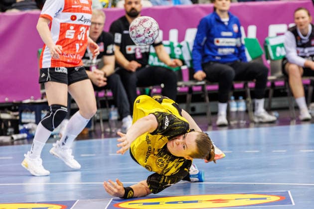 Lisa Antl Dortmund, 9 Action, 14 03 2026, Stuttgart Germany , Handball Women, Final4 2026, Semifinal 2, BVB Dortmund HSG Blomberg Lippe xprx