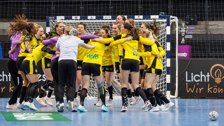 BVB Dortmund celebrates reaching the final, 14 03 2026, Stuttgart Germany , Handball women, Final4 2026, Semi-final 2, BVB Dortmund HSG Blomberg Lippe xprx
