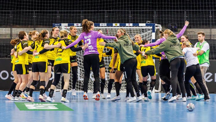 BVB Dortmund celebrates reaching the final, 14 03 2026, Stuttgart Germany , Handball women, Final4 2026, Semi-final 2, BVB Dortmund HSG Blomberg Lippe xprx