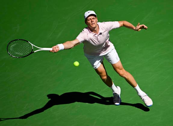 March 14, 2026, Indian Wells, California, USA: JANNIK SINNER (ITA) returns a shot against Alexander Zverev (GER) during their semifinal match at the BNP Paribas Open held at the Indian Wells Tennis Garden in Indian Wells. Indian Wells USA - ZUMAc04_ 20260314_zma_c04_029 Copyright: xCharlesxBausx