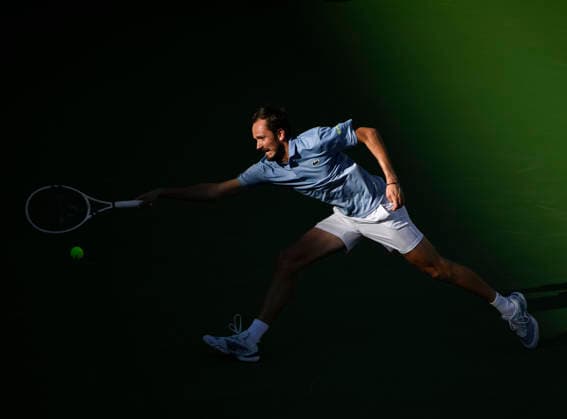 March 14, 2026 Daniil Medvedev returns a shot against Carlos Alcaraz (ESP) during their semifinal match at the BNP Paribas Open held at the Indian Wells Tennis Garden in Indian Wells, California. Mandatory Photo Credit : CSM Indian Wells United States of America - ZUMAc04_ 20260314_zma_c04_066 Copyright: xCharlesxBausx
