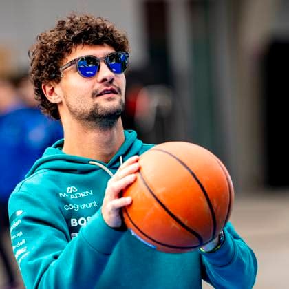 SHANGHAI Formula 1 test driver Jak Crawford of Aston Martin Aramco Formula 1 Team during the Formula 1 China Shanghai race at the Shanghai International Circuit on March 15, 2025 in Shanghai, China Photo by DeFodi Images
