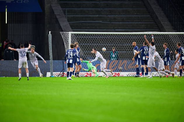 Goal kick to 1 1, Leandro Morgalla VfL Bochum 1848, 39 , GER, Hertha BSC vs ,VfL Bochum 1848, 2 Bundesliga, Saison 2025 2026, 26 Spieltag, 14 03 2026 DFL REGULATIONS PROHIBIT ANY USE OF PHOTOGRAPHS AS IMAGE SEQUENCES AND OR QUASI VIDEO GER, Hertha BSC vs ,VfL Bochum 1848, 2 Bundesliga, Saison 2025 2026, 26 Spieltag, 14 03 2026 Berlin Copyright: xClaudiusxRauch,xEibner-Pressefotox xClaudiusxRauchx EP_CRH