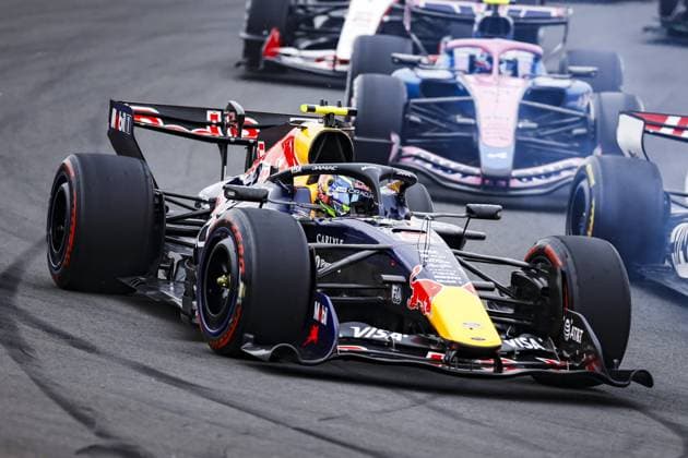 SHANGHAI - Max Verstappen (Oracle Red Bull Racing) in action during the race at the Shanghai International Circuit ahead of the Chinese Grand Prix. SANDER KONING ANP xVIxANPxSportx xxANPxIVx 553377455 originalFilename: 553377455.jpg