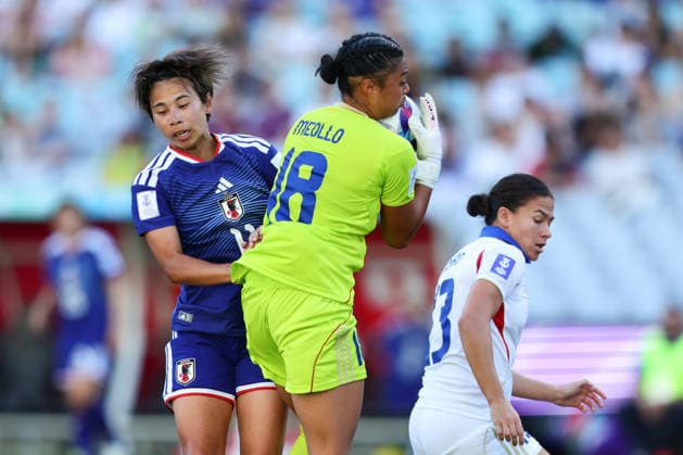 Nina Andrea Meollo of Philippines is challenged by Mina Tanaka of Japan during the AFC Womens Asian Cup 2026 Quarter Final match between Japan Women and Philippines Women at Stadium Australia, Sydney, Australia on 15 March 2026. Copyright: xPeterxDovganx 44660050
