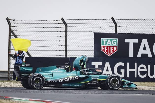 SHANGHAI - Lance Stroll (Aston Martin Aramco Formula One Team) in action during the race at the Shanghai International Circuit ahead of the Chinese Grand Prix. SANDER KONING ANP xVIxANPxSportx xxANPxIVx 553378005 originalFilename: 553378005.jpg
