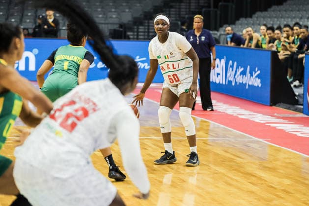 WUHAN, CHINA - MARCH 15: Djeneba N Diaye 5 of Mali dribbles the ball during FIBA Women s Basketball World Cup 2026 Qualifying Tournaments between Mali and Brazil at Wuhan Sports Centre on March 15, 2026 in Wuhan, Hubei Province of China.  Copyright: xVCGx 111628303502