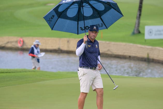 March 15, 2026, Singapore, Ingapore, Singapore: USAÃ¢â‚¬â ¢s Bryson DeChambeau wins the Singapore tournament, beating Richard T. Lee from Canada in a pne hole tie-breaker on the 18th hole. Final Round of the LIV Golf in Singapore Singapore Singapore - ZUMAr144 20260315_zap_r144_031 Copyright: xJaynexRussellx