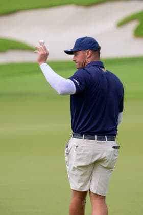 March 15, 2026, Singapore, Ingapore, Singapore: USAÃ¢â‚¬â ¢s Bryson DeChambeau wins the Singapore tournament, beating Richard T. Lee from Canada in a pne hole tie-breaker on the 18th hole. Final Round of the LIV Golf in Singapore Singapore Singapore - ZUMAr144 20260315_zap_r144_034 Copyright: xJaynexRussellx