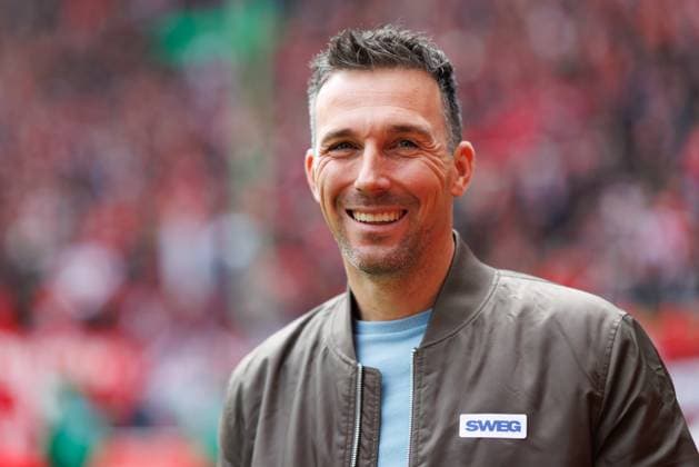 Christian Eichner Coach Karlsruher SC , 1 FC Kaiserslautern vs Karlsruher SC, Soccer, 2 Bundesliga, Matchday 26, Season 2025 2026, 15 03 2026 1 FC Kaiserslautern vs Karlsruher SC, Soccer, 2 Bundesliga, Matchday 26, Season 2025 2026, 15 03 2026 Copyright: xEibner-Pressefoto AlexanderxNeisx EP_ANS