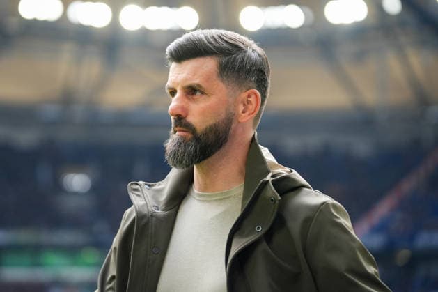 Soccer 2 Bundesliga, Matchday 26, FC Schalke 04 Hannover 96 on 15 03 2026 in Gelsenkirchen VELTINS Arena , Germany, Season 2025 2026 DFB DFL REGULATIONS PROHIBIT ANY USE OF PHOTOGRAPHS as IMAGE SEQUENCES and or QUASI VIDEO In Focus Miron Muslic Head Coach S04 Gelsenkirchen VELTINS Arena Germany Copyright: xChristophxKinzingerx