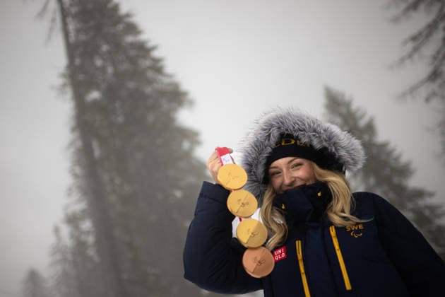 260315 Ebba Arsjö of Sweden poses for a portrait with her Paralympic gold and bronze medals after competing in the women™s Para alpine downhill, super-G, combined and giant slalom events during day 9 of the Milano Cortina 2026 Winter Paralympic Games on March 15, 2026 in Cortina. Photo: Maxim ThorÃ BILDBYRAN kod MT MT1029 alpint alpine skiing paralympic games paralympics paralympiska spel paralympiske leker vinter-paralympics winter paralympics milano cortina 2026 milano cortina 2026 winter paralympic games 9 bbeng sverige guld brons porträtt *** 260315 Ebba Arsjö of Sweden poses for a portrait with her Paralympic gold and bronze medals after competing in the women™s Para alpine downhill, super G, combined and giant slalom events during day 9 of the Milano Cortina 2026 Winter Paralympic Games on March 15, 2026 in Cortina Photo Maxim ThorÃ BILDBYRAN code MT MT1029 alpine alpine skiing paralympic games paralympic games paralympiske leker vinter paralympics winter paralympics milano cortina 2026 milano cortina 2026 winter paralympic games 9 bbeng sverige guld brons porträtt  Copyright: MAXIMxTHORE BB260315MT028