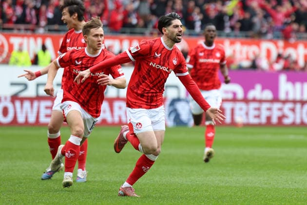 15 03 2026, xrekx, Fußball 2 Bundesliga, 1 FC Kaiserslautern Karlsruher SC v l Torjubel nach dem Tor zum celebrating the goal celebrate 1 0 durch Semih Sahin 1 FC Kaiserslautern DFL DFB REGULATIONS PROHIBIT ANY USE OF PHOTOGRAPHS as IMAGE SEQUENCES and or QUASI VIDEO Kaiserslautern