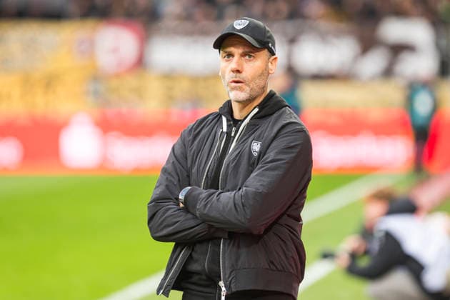 15.03.2026, xomx, Fussball 2.Bundesliga, Dynamo Dresden - Preußen Münster v.l. Alexander Ende (SC Preußen Münster Trainer) Portrait, Portraet, (DFL DFB REGULATIONS PROHIBIT ANY USE OF PHOTOGRAPHS as IMAGE SEQUENCES and or QUASI-VIDEO) Dresden *** 15 03 2026, xomx, Soccer 2 Bundesliga, Dynamo Dresden Preußen Münster v l Alexander Ende SC Preußen Münster Trainer Portrait, Portraet, DFL DFB REGULATIONS PROHIBIT ANY USE OF PHOTOGRAPHS as IMAGE SEQUENCES and or QUASI VIDEO Dresden
