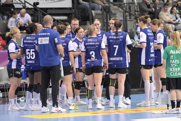 Time Out HSG Blomberg Lippe Thueringer HC vs HSG Blomberg Lippe, Handball, Women, DHB Cup Haushahn Final 4, Final, Season 2025 2026, 15 03 2026 Thueringer HC vs HSG Blomberg Lippe, Handball, Women, DHB Cup Haushahn Final 4, Final, Season 2025 2026, 15 03 2026 Stuttgart Copyright: xEibner-Pressefoto TobiasxBaurx EP_TBR