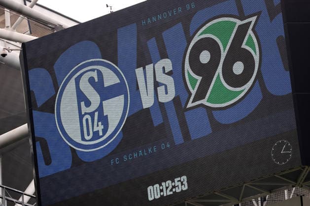 The video cube shows todays match of the 2 Bundesliga season 2025 26 FC Schalke 04 Hannover 96 Copyright Thomas Pakusch