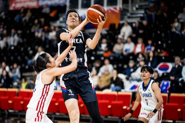 LYON-VILLEURBANNE, FRANCE - MARCH 15: Jisu Park (Republic of Korea, 7) shoots the ball during the FIBA Women™s World Cup Qualifying Tournament match between Philippines (PHI) vs. Republic of Korea (KOR) at Astroballe on matchday 4 of the FIBA Women™s World Cup Qualifying Tournament on March 15, 2026 in Lyon-Villeurbanne, France. France Copyright: xSteffiexWunderlx