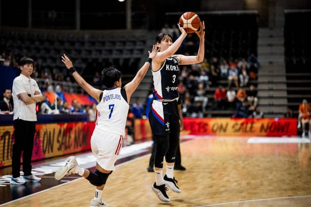 LYON-VILLEURBANNE, FRANCE - MARCH 15: Leeseul Kang (Republic of Korea, 3) shoots another three pointer during the FIBA Women™s World Cup Qualifying Tournament match between Philippines (PHI) vs. Republic of Korea (KOR) at Astroballe on matchday 4 of the FIBA Women™s World Cup Qualifying Tournament on March 15, 2026 in Lyon-Villeurbanne, France. France Copyright: xSteffiexWunderlx