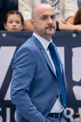 EasyCredit Basketball Bundesliga 2025 2026 Syntainics MBC vs Alba Berlin Weissenfels, Germany 15 March 2026 In the picture Coach Milenko Bogicevic Weissenfels Weissenfels Stadthalle Weissenfels Saxony Anhalt Germany