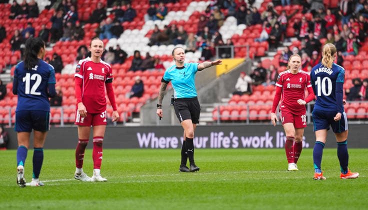 Liverpool Women v Leicester City Women Barclays Women s Super League Referee Megan Wilson (middle) awards a penalty for Asmita Ale of Leicester City Women™s challenge on Aurelie Csillag of Liverpool Women during the Barclays Women s Super League match at BrewDog Stadium, St Helens 15 03 2026 UK Newspapers OUT Copyright: xMikexMartinx FIL-23137-0038