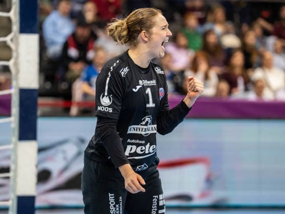 Christina Loevgren Hallberg Thueringer HC, 01 cheers after a save, Thueringer HC vs HSG Blomberg Lippe, Handball, DHB Pokal Haushahn Final 4, Match for 3rd place, Match time 2025 2026, 15 03 2026 Thueringer HC vs HSG Blomberg Lippe, Handball, DHB Pokal Haushahn Final 4, Match for 3rd place, Match time 2025 2026, 15 03 2026 Stuttgart Copyright: xMichaelxSchmidt Eibner-Pressefotx EP_MST